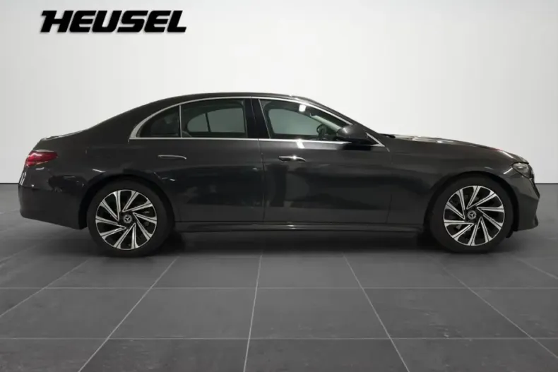 Mercedes-Benz E 200 din 2023 cu 48.024 km - oferta MER161849 - foto 4