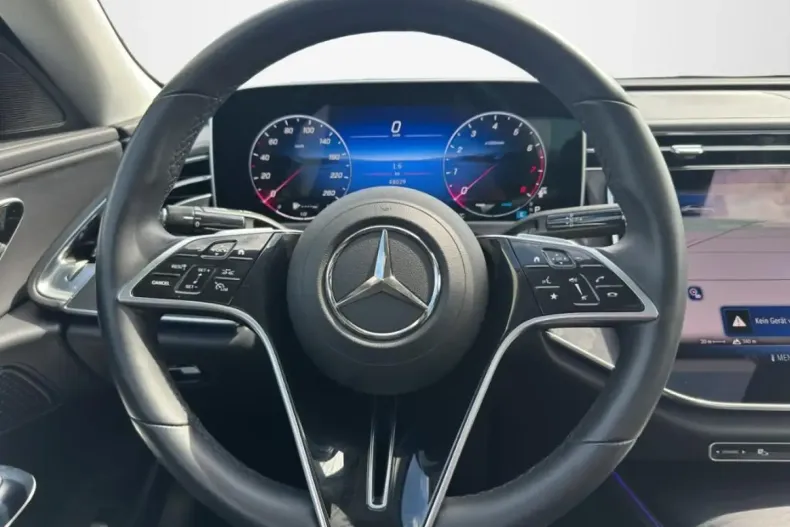 Mercedes-Benz E 200 din 2023 cu 48.024 km - oferta MER161849 - foto 12