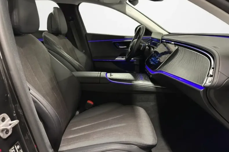 Mercedes-Benz E 200 din 2023 cu 48.024 km - oferta MER161849 - foto 21