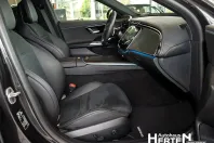 Mercedes-Benz E 300 din 2024 cu 10.916 km - oferta MER161850 - foto 6