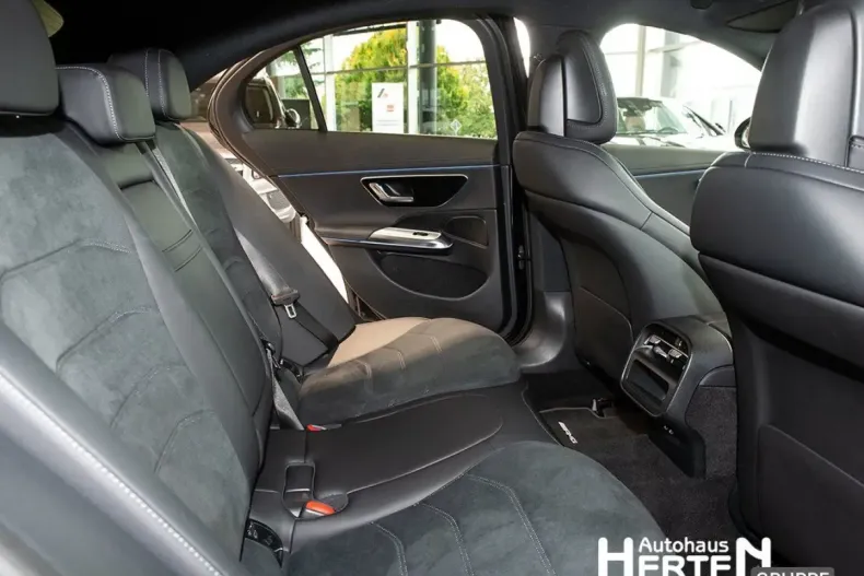 Mercedes-Benz E 300 din 2024 cu 10.916 km - oferta MER161850 - foto 16