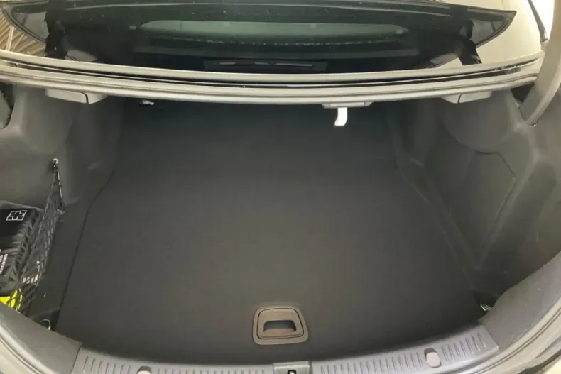 Mercedes-Benz E 200 din 2022 cu 47.144 km - oferta MER161851 - foto 14