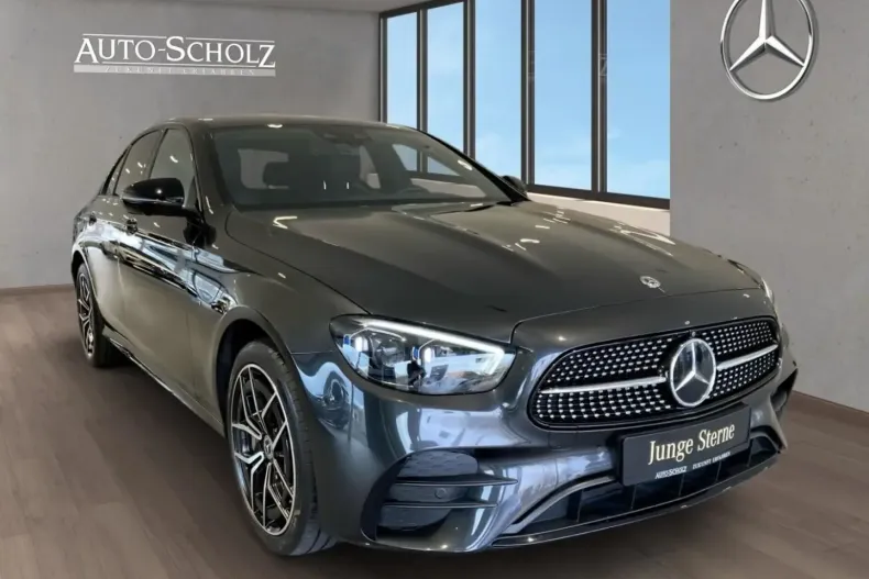 Mercedes-Benz E 300 din 2021 cu 76.403 km - oferta MER161852 - foto 1