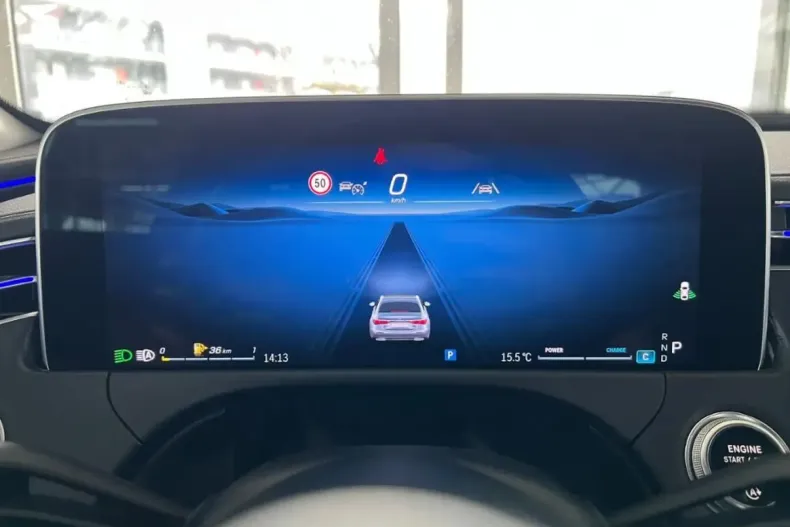 Mercedes-Benz E 200 din 2023 cu 50.000 km - oferta MER161853 - foto 24