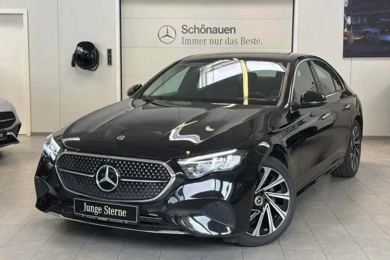 Mercedes-Benz E 200 din 2023 cu 49.000 km - oferta MER161854 - foto 1