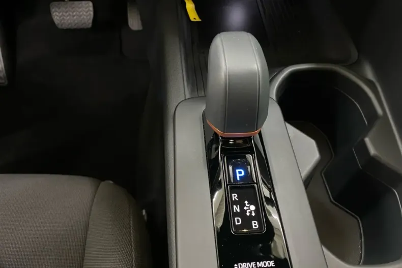 Toyota C-HR din 2025 cu 25.596 km - oferta TOY161859 - foto 24