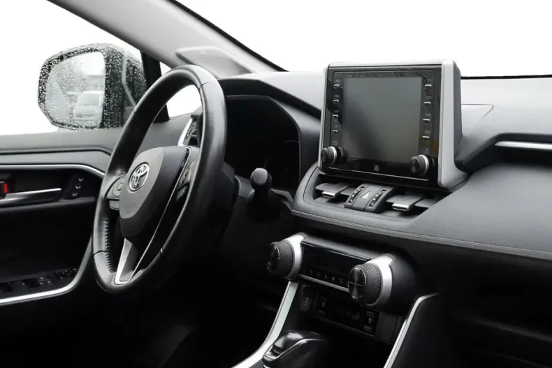 Toyota RAV4 din 2020 cu 66.265 km - oferta TOY161861 - foto 8