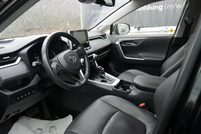 Toyota RAV4 din 2020 cu 66.265 km - oferta TOY161861 - foto 15