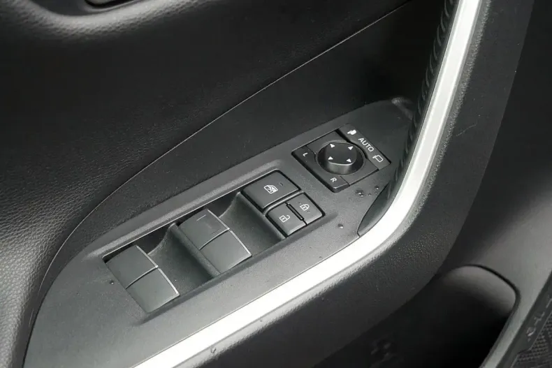 Toyota RAV4 din 2020 cu 66.265 km - oferta TOY161861 - foto 16