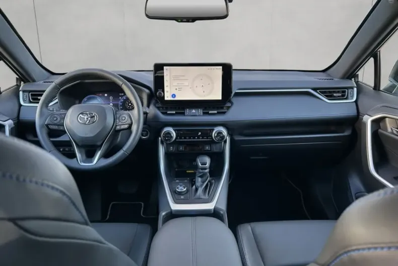 Toyota RAV4 din 2025 cu 8.982 km - oferta TOY161863 - foto 12