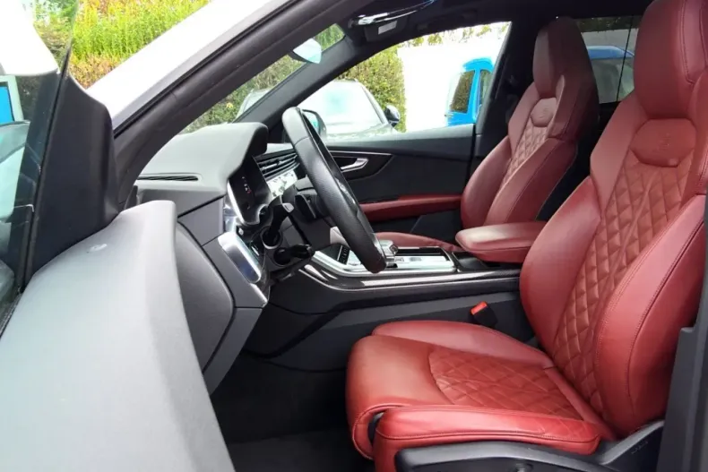 Audi SQ8 din 2022 cu 45.748 km - oferta AUD161868 - foto 8