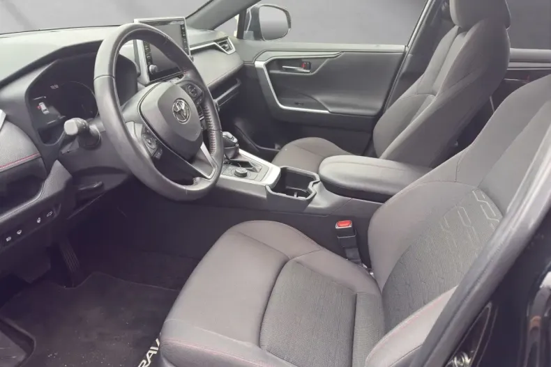 Toyota RAV4 din 2022 cu 62.692 km - oferta TOY161870 - foto 9