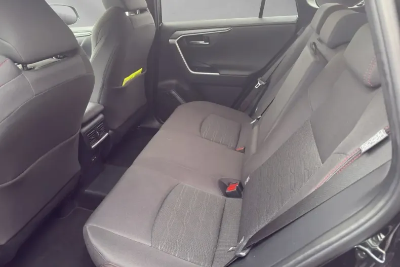 Toyota RAV4 din 2022 cu 62.692 km - oferta TOY161870 - foto 16