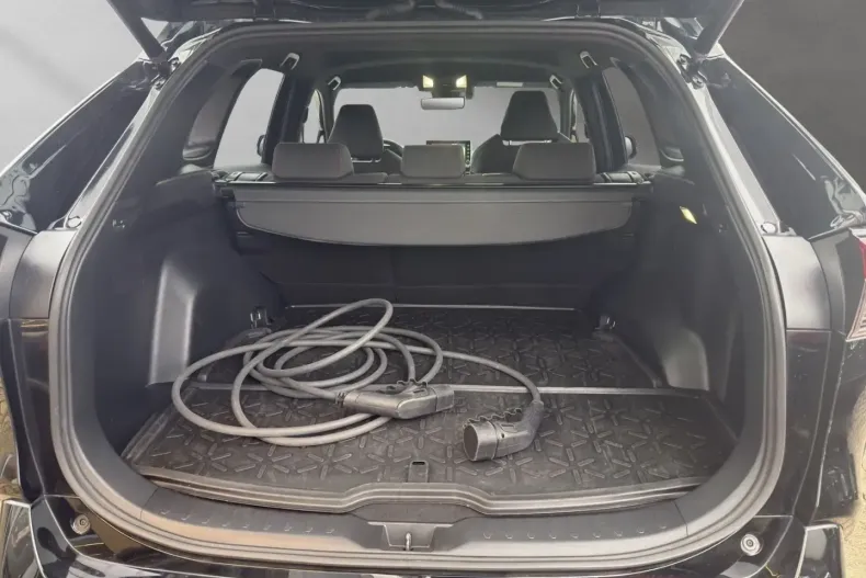 Toyota RAV4 din 2022 cu 62.692 km - oferta TOY161870 - foto 19