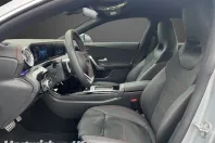 Mercedes-Benz CLA 200 din 2025 cu 9.450 km - oferta MER161873 - foto 12