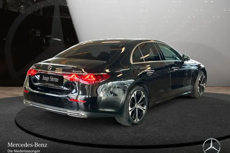 Mercedes-Benz E 300 din 2024 cu 14.900 km - oferta MER161874 - foto 4