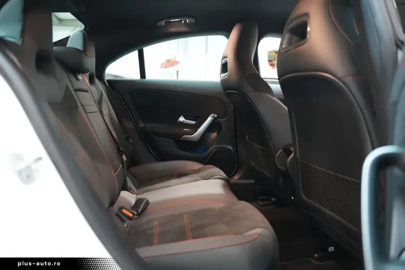 Mercedes-Benz CLA 180 din 2024 cu 18.600 km - oferta MER161875 - foto 16