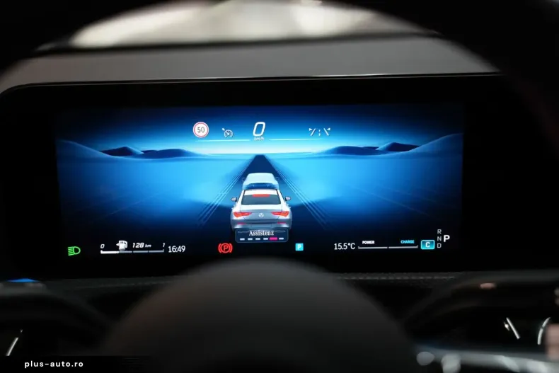 Mercedes-Benz CLA 180 din 2024 cu 18.600 km - oferta MER161875 - foto 30