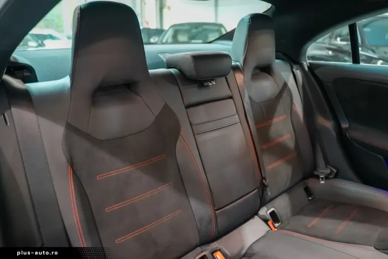 Mercedes-Benz CLA 180 din 2024 cu 13.200 km - oferta MER161877 - foto 16