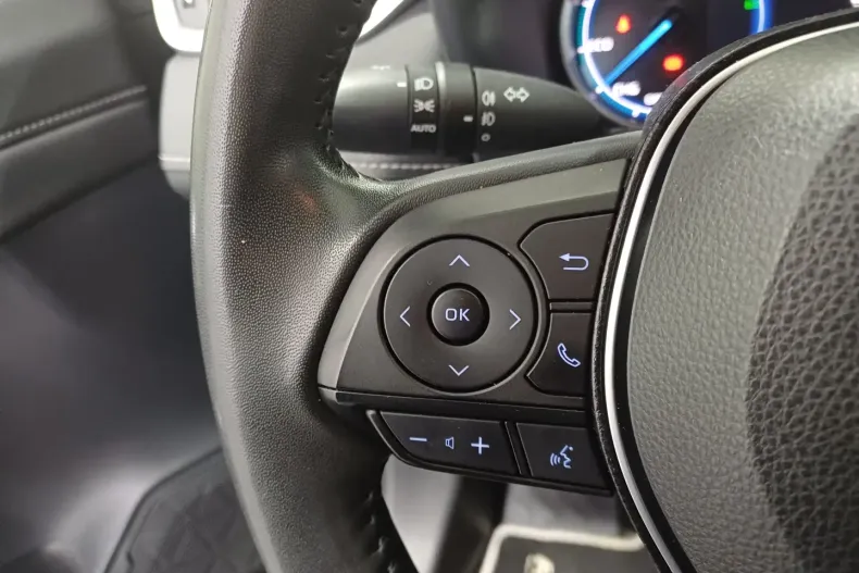 Toyota RAV4 din 2021 cu 70.963 km - oferta TOY161879 - foto 12