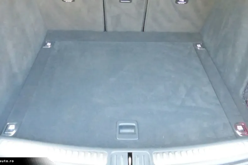 Porsche Macan din 2021 cu 67.912 km - oferta POR161881 - foto 13