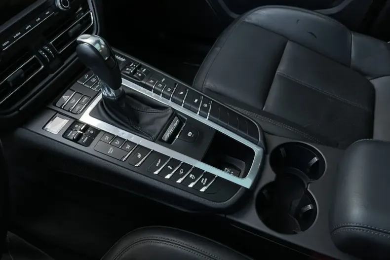 Porsche Macan din 2021 cu 45.280 km - oferta POR161882 - foto 14