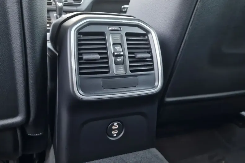 Porsche Macan din 2022 cu 59.928 km - oferta POR161883 - foto 16