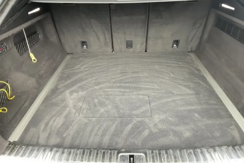 Audi Q8 din 2020 cu 92.260 km - oferta AUD161885 - foto 11