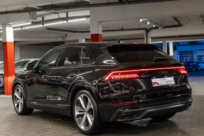 Audi Q8 din 2023 cu 63.480 km - oferta AUD161886 - foto 3