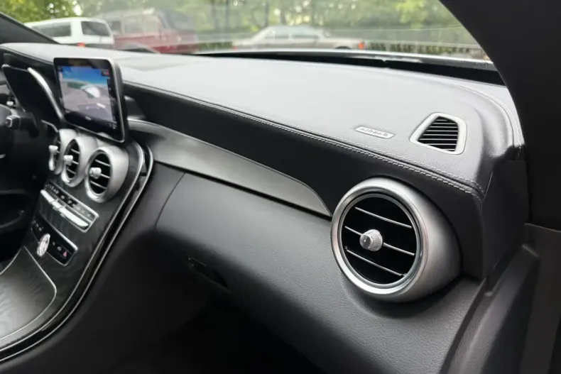 Mercedes-Benz C 300 din 2024 cu 23.000 km - oferta MER161887 - foto 24