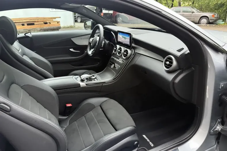 Mercedes-Benz C 300 din 2024 cu 23.000 km - oferta MER161887 - foto 25