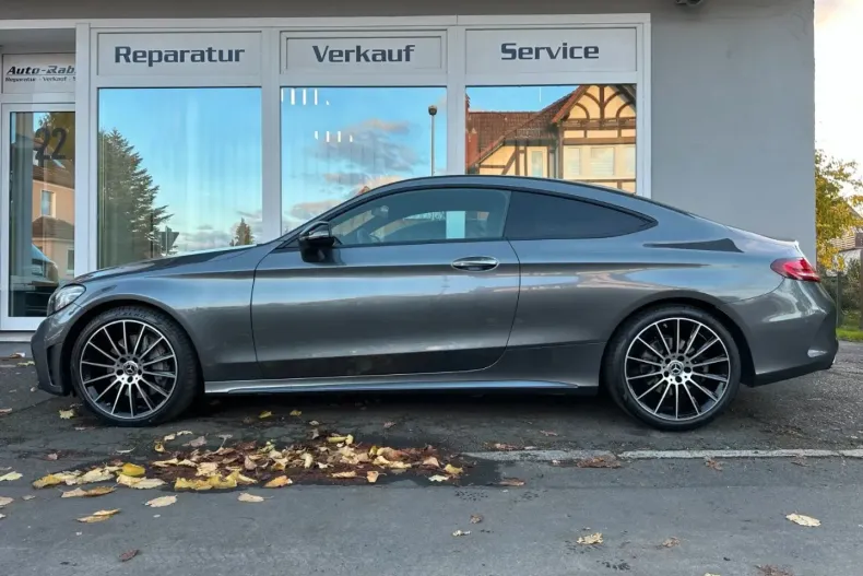 Mercedes-Benz C 300 din 2022 cu 61.977 km - oferta MER161892 - foto 2