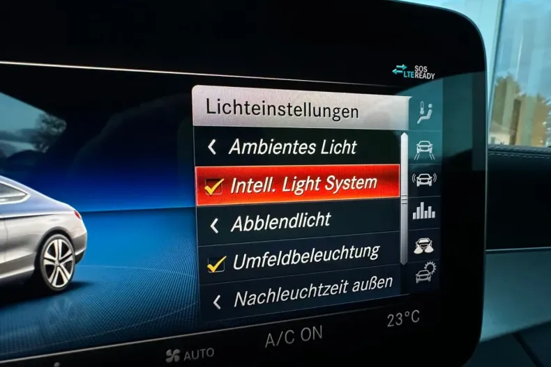 Mercedes-Benz C 300 din 2022 cu 61.977 km - oferta MER161892 - foto 33