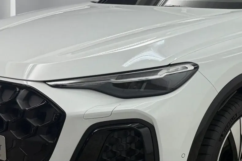 Audi Q5 din 2025 cu 8.999 km - oferta AUD161894 - foto 3