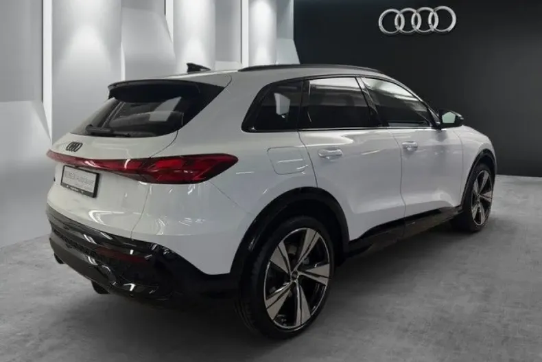 Audi Q5 din 2025 cu 8.999 km - oferta AUD161894 - foto 14