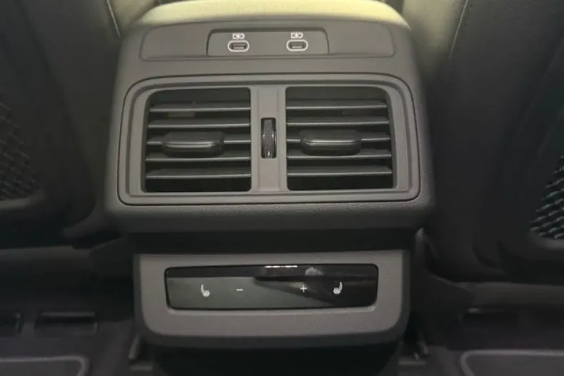 Audi Q5 din 2025 cu 8.999 km - oferta AUD161894 - foto 18