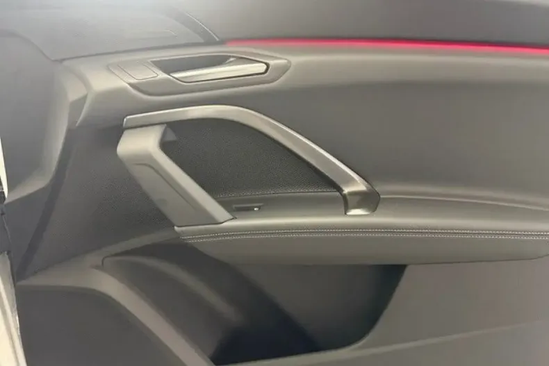 Audi Q5 din 2025 cu 8.999 km - oferta AUD161894 - foto 19