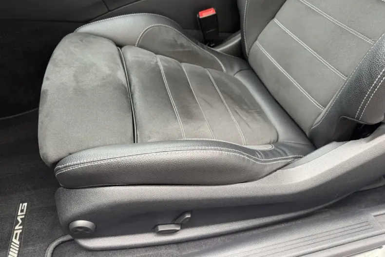 Mercedes-Benz C 300 din 2022 cu 39.000 km - oferta MER161895 - foto 31