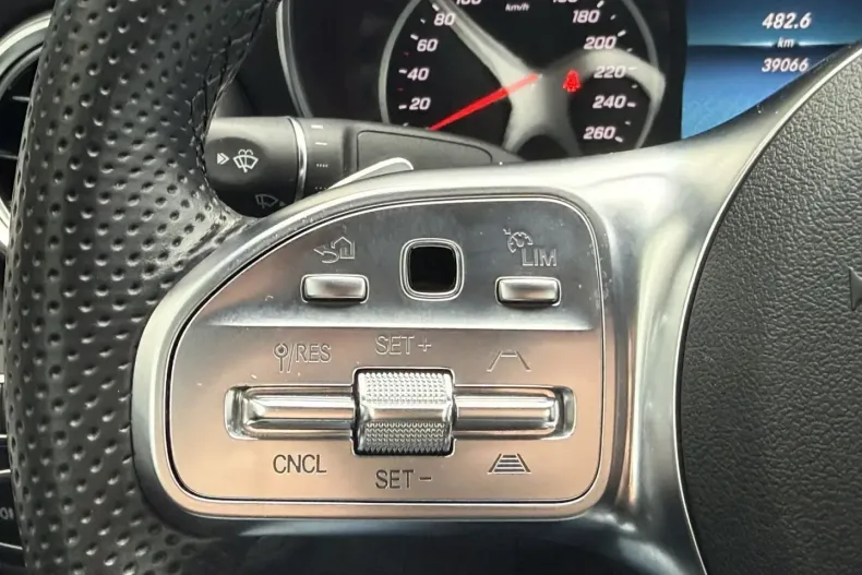 Mercedes-Benz C 300 din 2022 cu 39.000 km - oferta MER161895 - foto 37