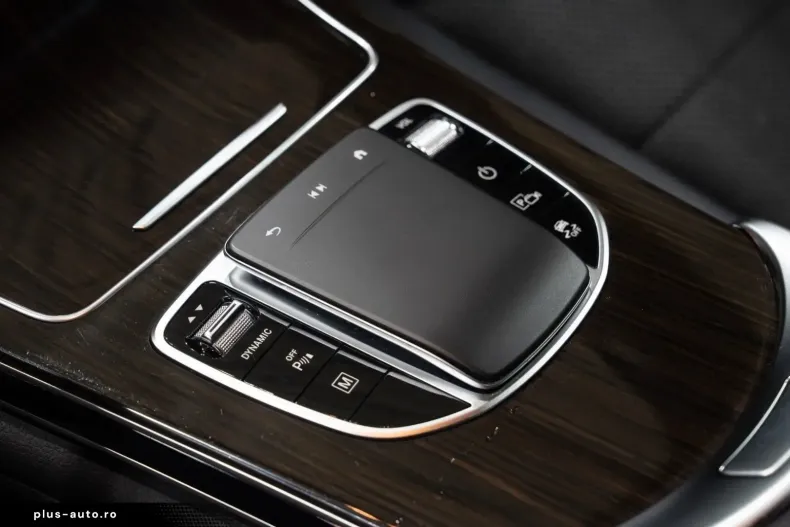 Mercedes-Benz GLC 300 din 2021 cu 36.284 km - oferta MER161899 - foto 20