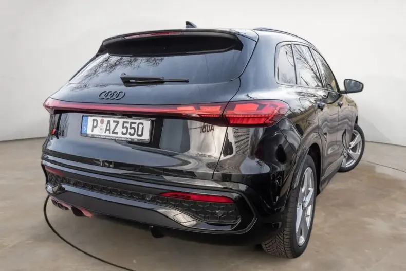 Audi Q5 din 2025 cu 17.000 km - oferta AUD161900 - foto 3