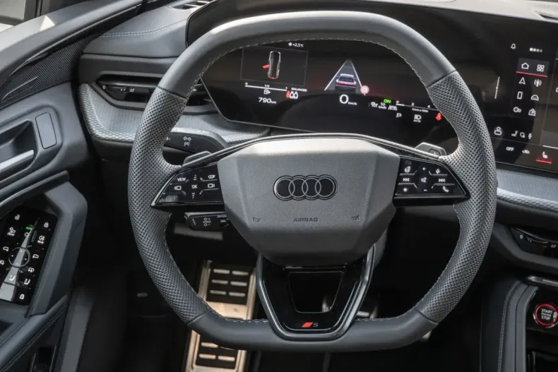 Audi Q5 din 2025 cu 17.000 km - oferta AUD161900 - foto 7