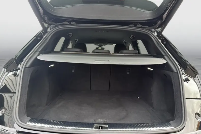 Audi Q5 din 2023 cu 65.458 km - oferta AUD161903 - foto 16