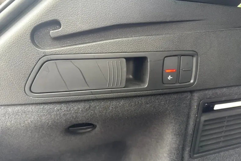 Audi Q5 din 2023 cu 65.458 km - oferta AUD161903 - foto 18