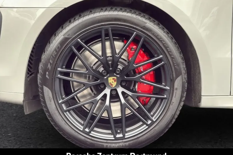 Porsche Macan din 2024 cu 30.047 km - oferta POR161904 - foto 10