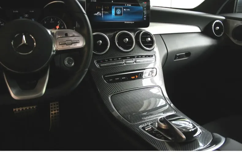 Mercedes-Benz C 300 din 2021 cu 58.100 km - oferta MER161906 - foto 3