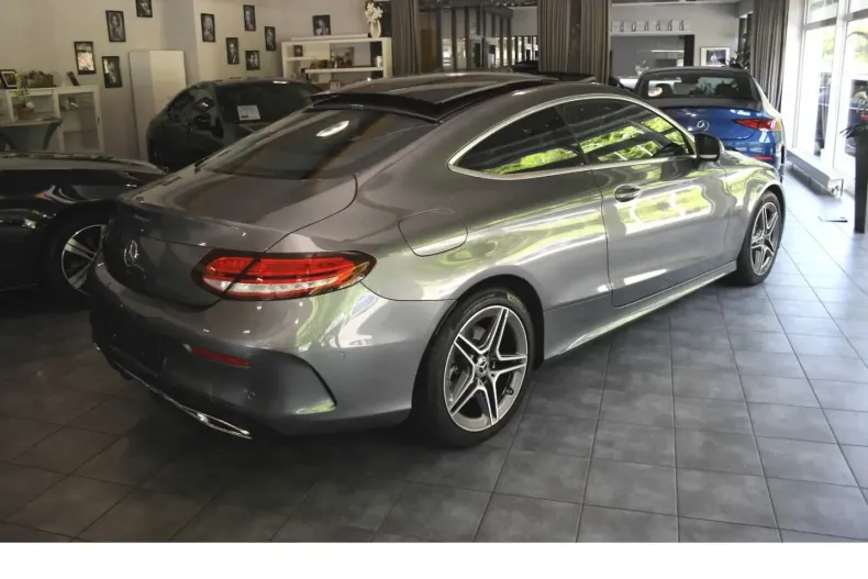 Mercedes-Benz C 300 din 2021 cu 58.100 km - oferta MER161906 - foto 4