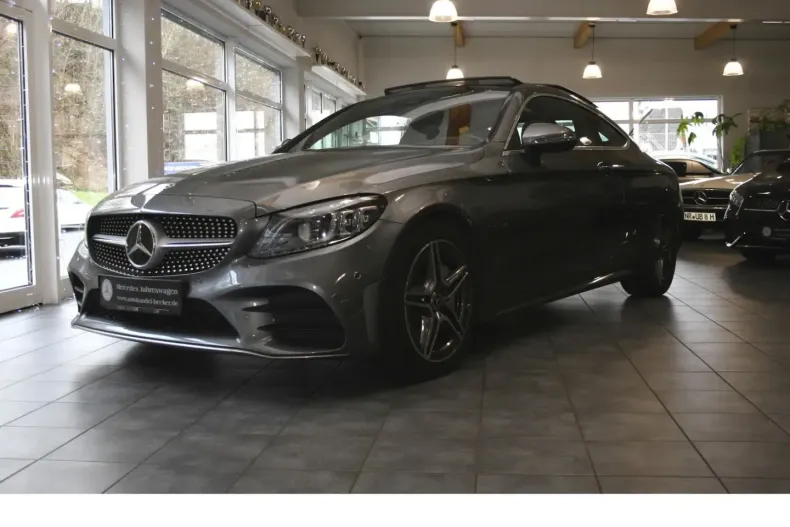 Mercedes-Benz C 300 din 2021 cu 58.100 km - oferta MER161906 - foto 5