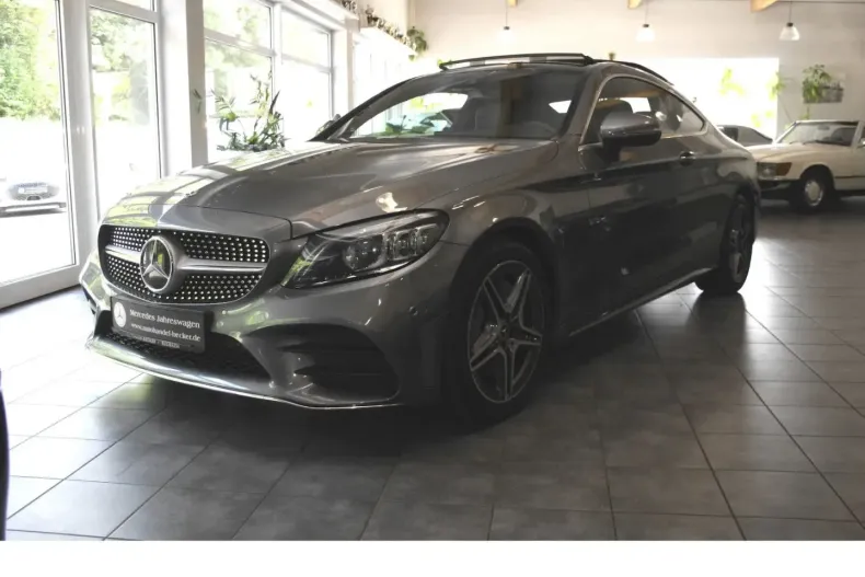 Mercedes-Benz C 300 din 2021 cu 58.100 km - oferta MER161906 - foto 18