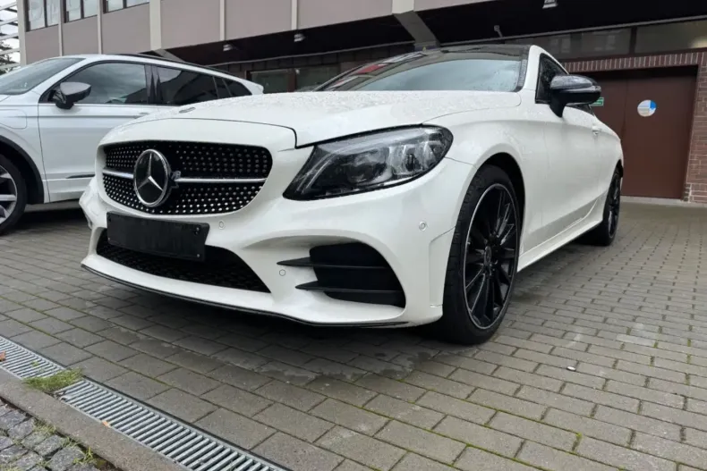 Mercedes-Benz C 300 din 2021 cu 77.000 km - oferta MER161907 - foto 3